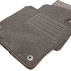 Мокетни стелки за VW Passat B6 / B7 / 3С (2005-2014) - с кръгли щипки