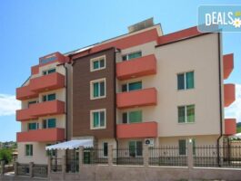 Мега Оферта На море в Созопол, само на 400 м от плаж Хармани в Хотел Сиена Хаус 3*