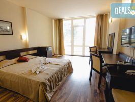 Мега Оферта На втора линия в хотел Сън Палас 4*, Слънчев бряг: Нощувка  All Inclusive, басейн