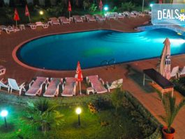 Мега Оферта 16.06. - 15.09. в хотел Съни 4*, Созопол: нощувка, All inclusive,басейн, шезлонг