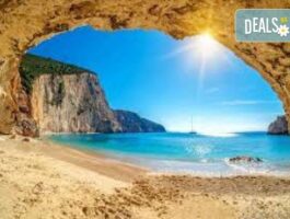 Мега Оферта Почивка на о-в Лефкада в хотел Sunrise Nikiana Lefkada! 5 нощ., закуски, транспорт