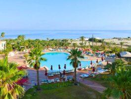 Оферта All inclusive + аквапарк на първа линия в Тунис! Самолетен билет от София + 7 нощувки за ДВАМА в хотел SKANES SERAIL AQUAPARK 4*