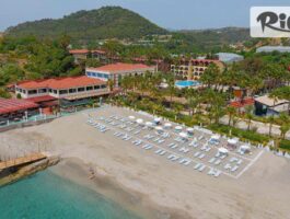 Специална оферта за ТОП оферта за самолетна почивка в Алания на първа линия! 7 All Inclusive нощувки в Tropikal Paradise Beach Hotel 4* + басейни и полет от София