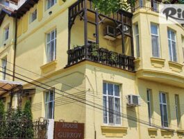 Специална оферта за Делнична почивка във Велико Търново от 1 Май до 1 Юли - важи за празници! Нощувка със закуска за двама или трима, от Къща за гости Гурков