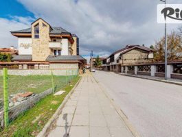 Специална оферта за Винен тур в Банско от 1 Юни до 31 Август! 2 нощувки със закуски и една вечеря + Целодневен Винен тур в долината на р. Стурума с включен транспорт, от Хотел Фамил