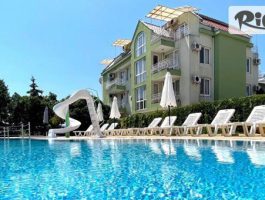 Специална оферта за Почивка на 50 м. от плажа в Равда от 7 Юни до 6 Юли и от 31 Август до 20 Септември! Нощувка със закуска, обяд и вечеря + басейн, чадър и шезлонг, от Семеен хотел Минт