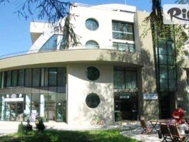 Специална оферта за Изгодна почивка в Девин до 30 Юни! Нощувка с възможност за закуска, обяд и вечеря + минерален терапевтичен басейн, сауна, парна баня и релакс зона, от Семеен хотел Евридика