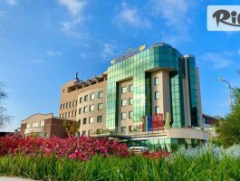 Специална оферта за Релаксираща почивка в Луковит до края на Юни! Нощувка със закуска и вечеря + Wellness зона, от Diplomat Plaza Hotel and Resort 4*