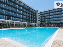 Специална оферта за Ранни записвания за море в Слънчев бряг! All Inclusive нощувка + басейн, чадър, шезлонг + Безплатно за 2 деца до 13г, от реновирания Хотел Баваро 4* на 5 мин. от плажа