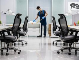 Специална оферта за Професионално цялостно почистване на дом или офис с площ до 150 кв.м с 56% отстъпка, от FreshandPure