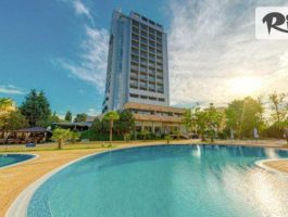 Специална оферта за Комфортна почивка в Несебър от 21 Юни до 30 Август! All Inclusive нощувка + басейн, чадър и шезлонг, от Хотел Каменец на 100 метра от Южния плаж