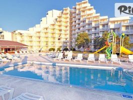 Специална оферта за Почивка на първа линия в Албена от 2 Юли до 18 Август! All Inclusive нощувка + басейн с минерална вода, 2 шезлонга и 1 чадър на плажа, от Хотел Мура 4*