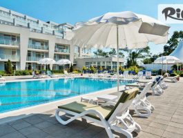 Специална оферта за LAST MINUTE оферта - 20% отстъпка от 7 до 13 Юли на море на Къмпинг Градина, Черноморец! Нощувка със закуска и вечеря + басейн, от Хотел Black Sea Star
