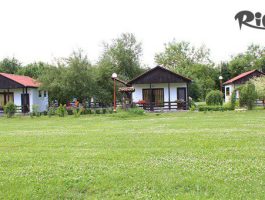 Специална оферта за Почивка в Еленския Балкан до 31 Юли! Нощувка за до шестима в самостоятелно бунгало, от Вилно селище Лъки в с. Долни Марян