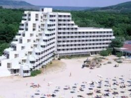Топ Оферта Ultra Аll inclusive лято 2025 в Албена до 01.07 с безплатен плаж в хотел Гергана