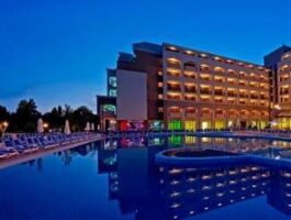 Топ Оферта На море с Аквапарк през лято 2025, All Inclusive при 7 и повече нощ. до 20.06 в Сол Несебър Бей