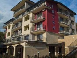 Топ Оферта Релакс във Велинград през седмицата, полупансион стая за двама от хотел Енира
