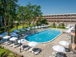 Топ Оферта Лятна ваканция на атрактивни цени за All Inclusive цена на човек след 27.08 в Хотел Рива, Слънчев бряг