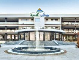 Топ Оферта Семейна ваканция до Балчик за лято 2025, All Inclusive и ползване на Аквапарк до 10.07 в Комплекс Топола Скайс