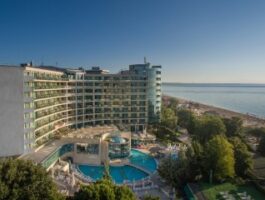 Топ Оферта Луксозна лятна почивка 2025 на Златни пясъци, All Inclusive до 06.07 в Марина Гранд Бийч
