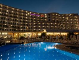 Топ Оферта Почивка 2025 на първа линия в Сл. Бряг, All Inclusive до 06.07 в Хотел Нептун Бийч