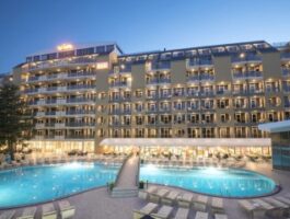 Топ Оферта Лято 2025 на база Ultra All Inclusive до 13.06 в HVD Хотел Вива и снек бар на плажа
