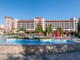 Топ Оферта Лятна почивка 2025 в Слънчев бряг, All inclusive до 03.07 в Хотел Хризантема