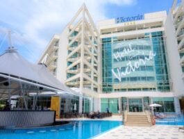 Топ Оферта All Inclusive с включени чадър и шезлонг на плажа и паркинг до 03.07 в Хотел Ефект Гранд Виктория