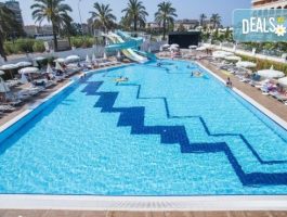 Мега Оферта 7 нощ. ALL Inclusive в хотел Palm World Resort & Spa Side 4* и транспорт