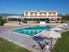 Топ Оферта 5 дни със закуска за двама през септември в Nefeli Hotel Alexandroupolis