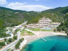 Топ Оферта 5 дни полупансион за двама през септември в Thassos Grand Resort