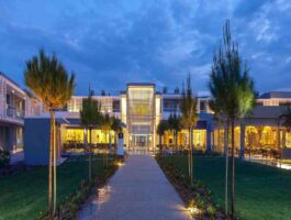 Топ Оферта 5 дни All Inclusive за двама през юни 2025 в Blue Lagoon Palace