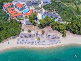 Топ Оферта 5 дни полупансион за двама през септември в Lagomandra Beach