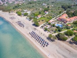 Топ Оферта 5 дни със закуска за двама през септември в Atrium Hotel Thassos