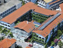 Топ Оферта 5 дни със закуска за двама през септември в Olympic Kosma Hotel and Villas Hanioti