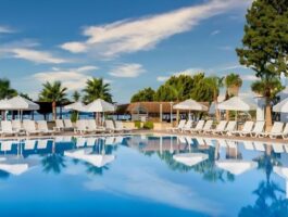 Оферта На първа линия в MAYA WORLD DIDYMA HOTEL 4*, Дидим, Турция! Чартърен полет от София + 7 нощувки за ДВАМА на база Ultra All Inclusive