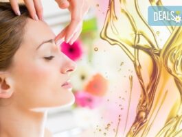 Мега Оферта За празниците! Anti Age масаж на лице, шия и деколте със златни частици в Салон Вили