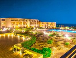 Оферта През октомври на първа линия в Хургада, Египет! Полет от София + 7 All Inclusive нощувки за ДВАМА в VIVA BLUE RESORT SOMA BAY 4*