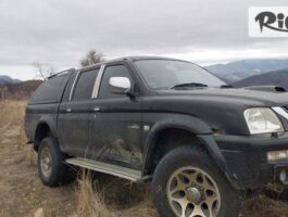 Специална оферта за Виж Родопите от птичи поглед! 3 часа офроуд разходка с джип за до четирима в района на Девин, от Екстрийм Девин